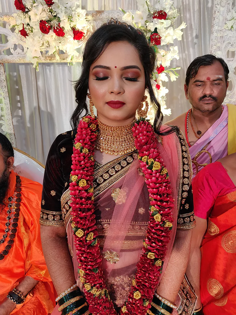 South Indian bridal look with traditional gold jewellery — Dejavu Makeup by Vinni, Bangalore