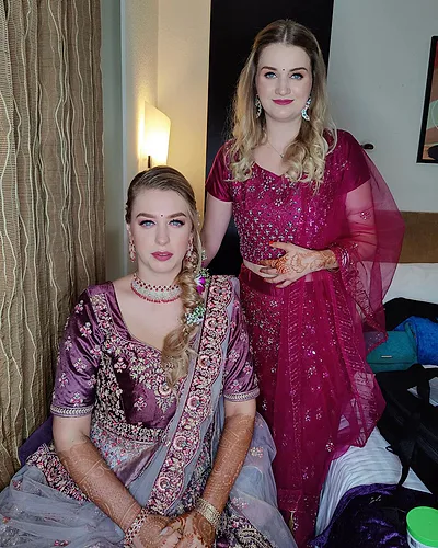 Bangalore bride in lavender lehenga with bridal makeup featuring a dewy finish.