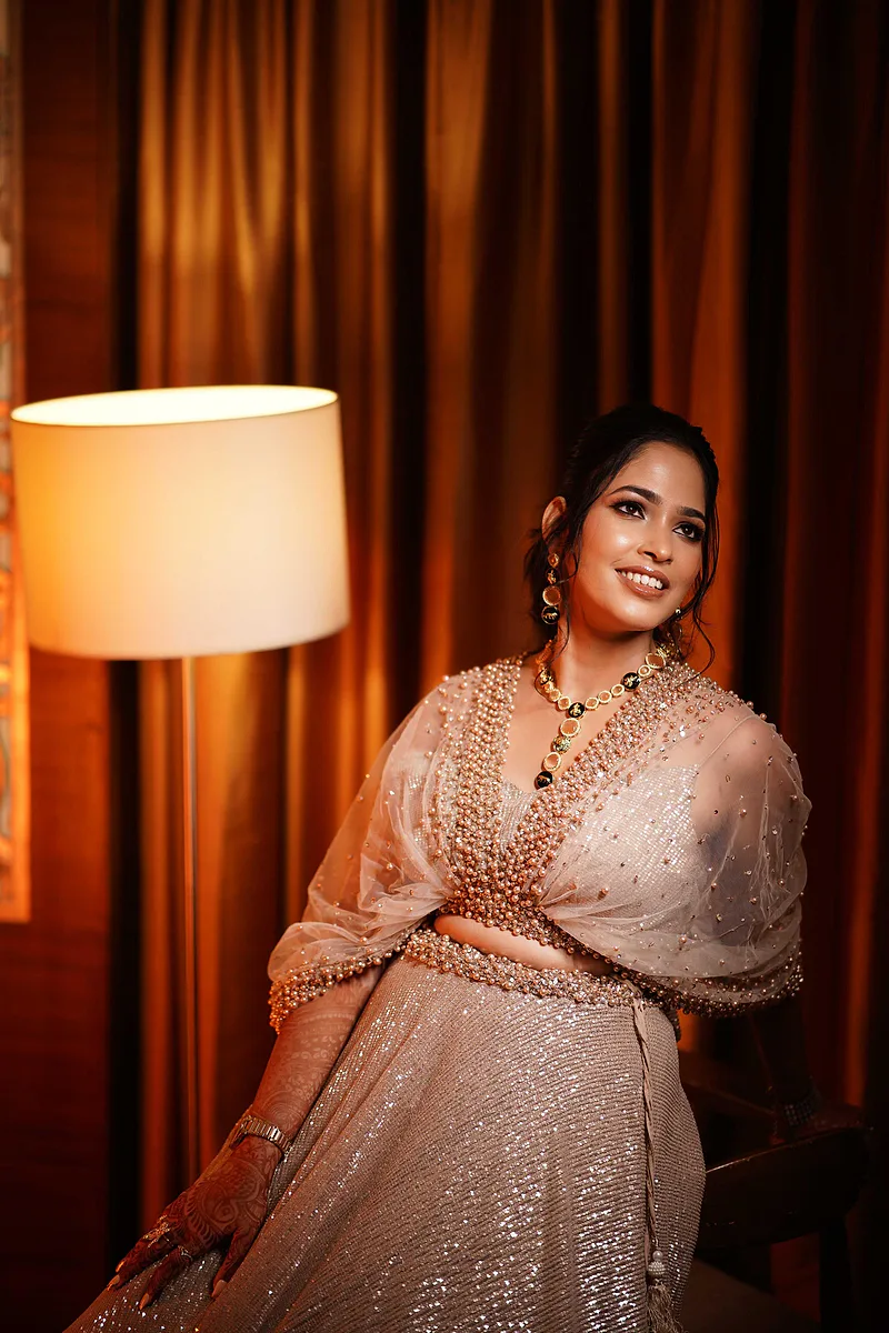 Christian bridal makeup by Vinni — white lace veil with soft rosy lips, Bangalore